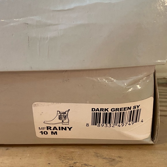 Marc Fisher Green Rainy Buckle Detail Pull On Ankle Rain Boots 10 NEW - Picture 7 of 7